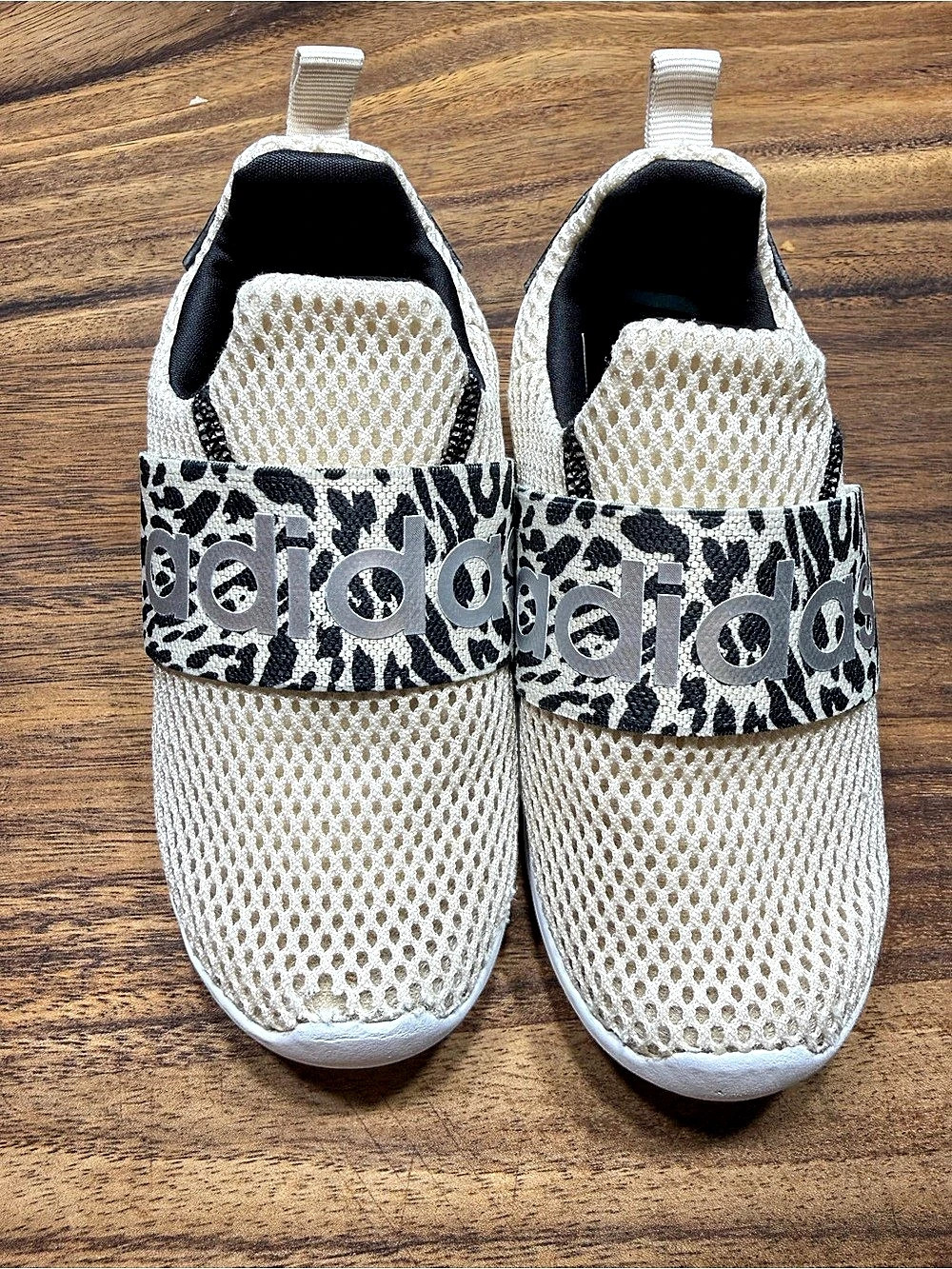 adidas Cloudfoam Pure Animal Print Sneakers White Black US 10K